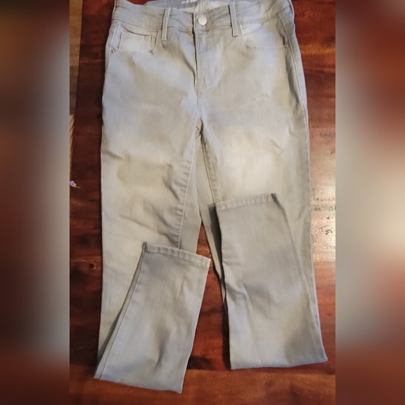Old navy Rockstar jeans - Picture 3 of 3